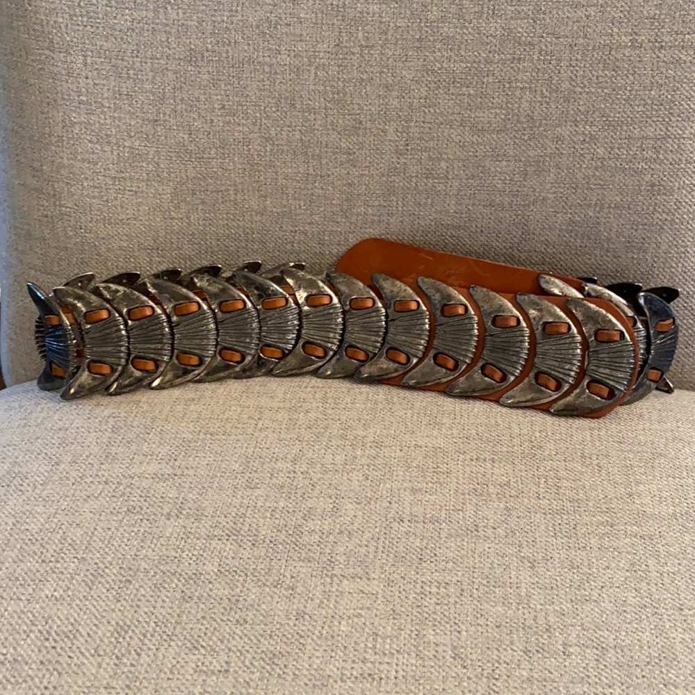 Vintage Roberto Piccinetti metal and leather belt